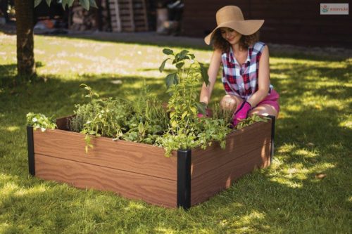 Keter Maple szögletes barna virágcserép