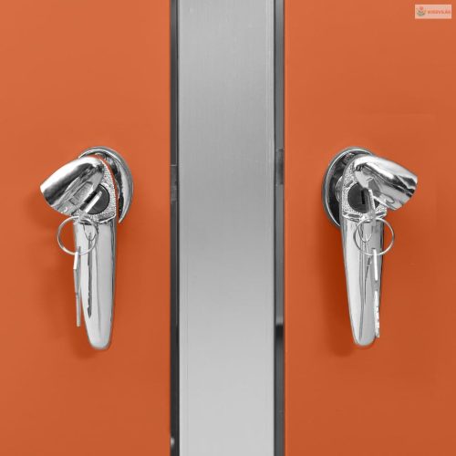 Acéltároló négy gurítható szemeteskukához 276,5x77,5x112,5 cm