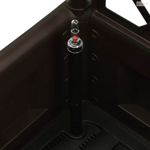 Kávébarna kerti magaságyás ráccsal és öntözőrendszerrel