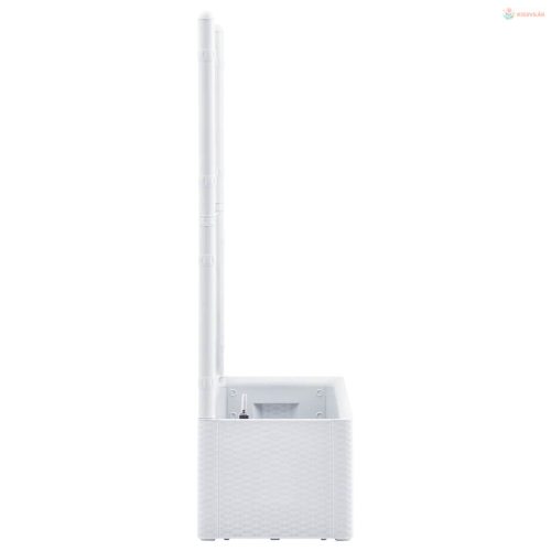 Fehér kerti magaságyás ráccsal és öntözőrendszerrel