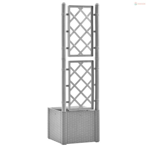 Szürke kerti magaságyás ráccsal és öntözőrendszerrel