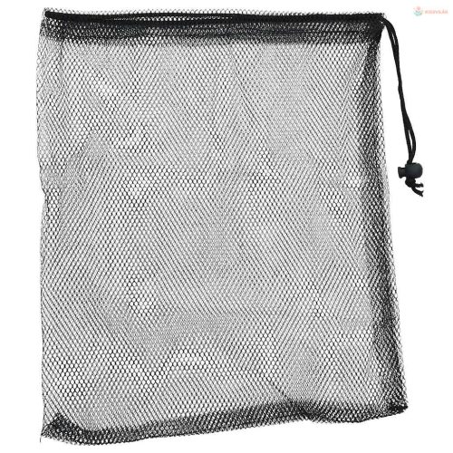 13 darabos tömör fenyőfa Kubb játékszett hordtáskával