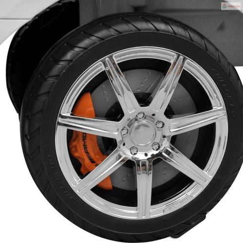 Fehér lábbal tolható gyerekautó