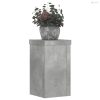 2 db betonszürke szerelt fa növénytartó állvány 10 x 10 x 18 cm