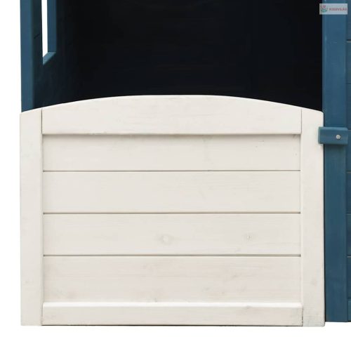 Tömör fenyőfa játszóház zárható ajtóval és virágcserepekkel