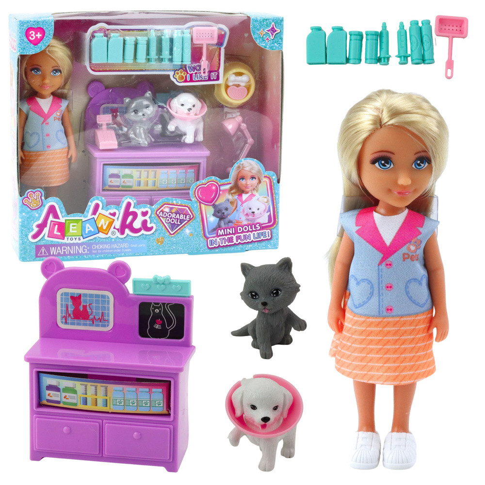 Mini állatorvos baba kutyával, cicával és rendelőszekrénnyel