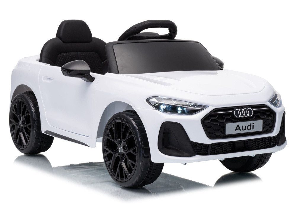 Audi A5L HL788 akkumulátoros kisautó – fehér