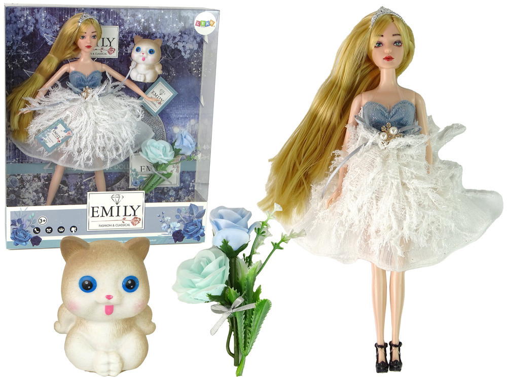 Emily szőke baba bézs cicával és virágokkal, 30 cm