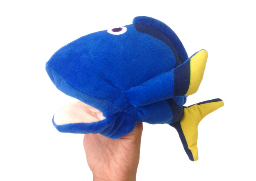 Kék plüss hal kézbáb, 25 cm
