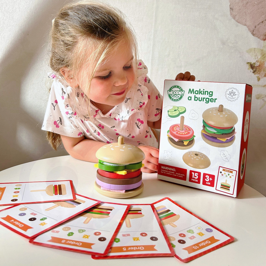 WOOPIE GREEN fából készült hamburgerkészlet étterem rejtvény gyerekeknek 15 darabos FSC tanúsítvánnyal