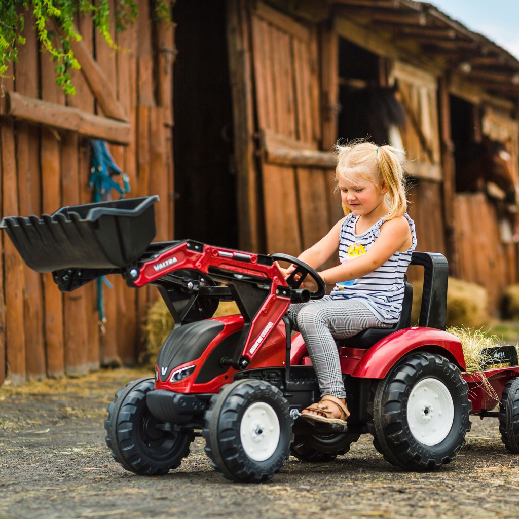 FALK Valtra S4 piros pedálos traktor kanállal és utánfutóval