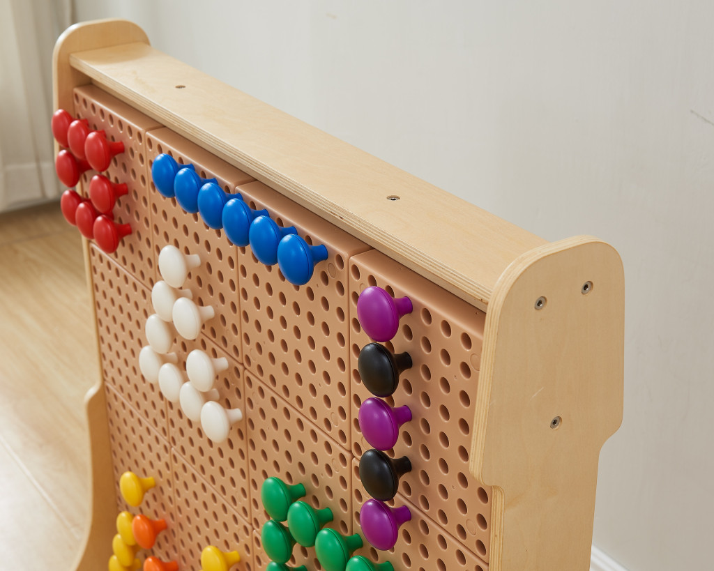 MASTERKIDZ színes jumbo csapok STEM táblához, 128 db, 8 szín