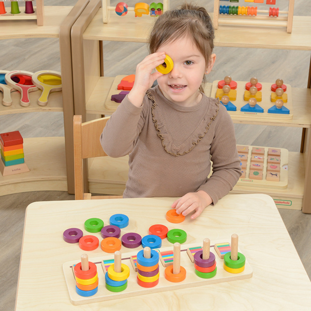MASTERKIDZ Montessori számolás tanulás és színrejtvény-válogató