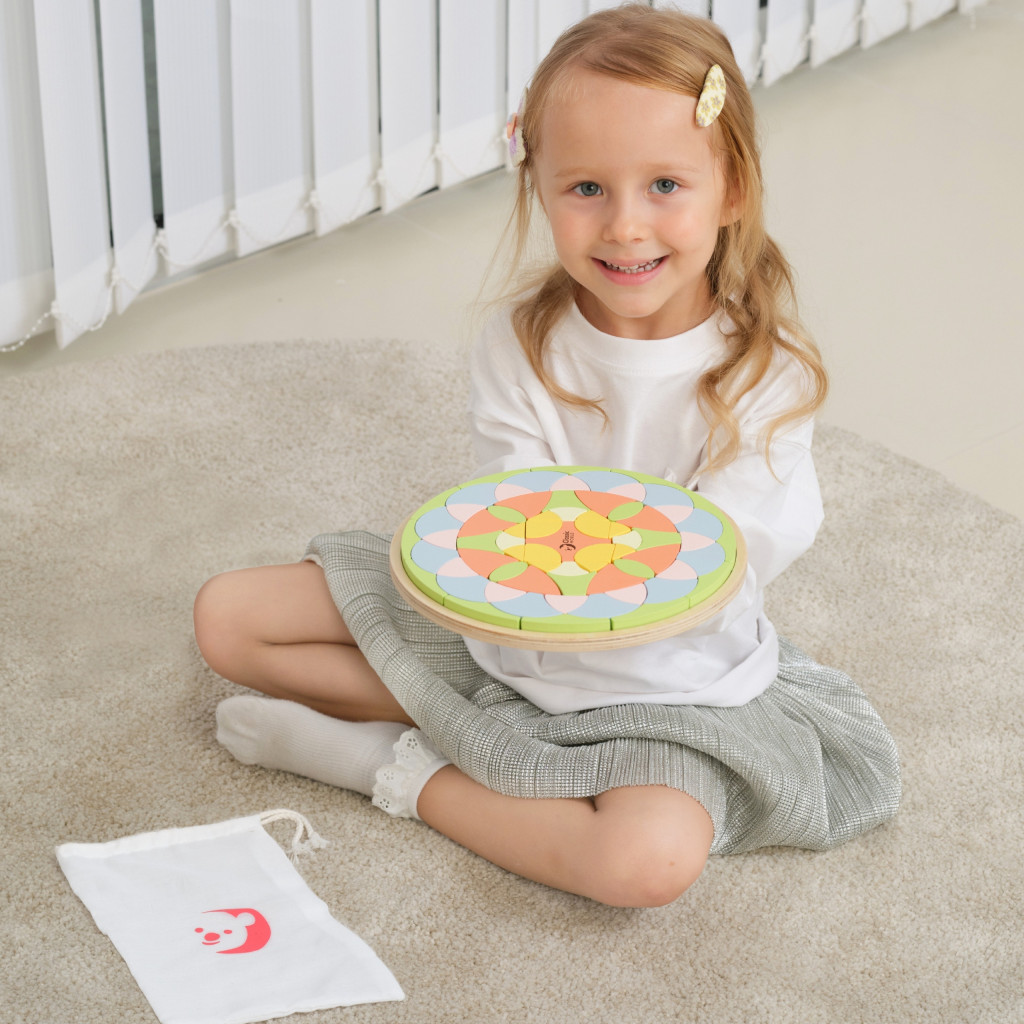 CLASSIC WORLD pasztell Montessori mandala mozaikkirakó virágokkal