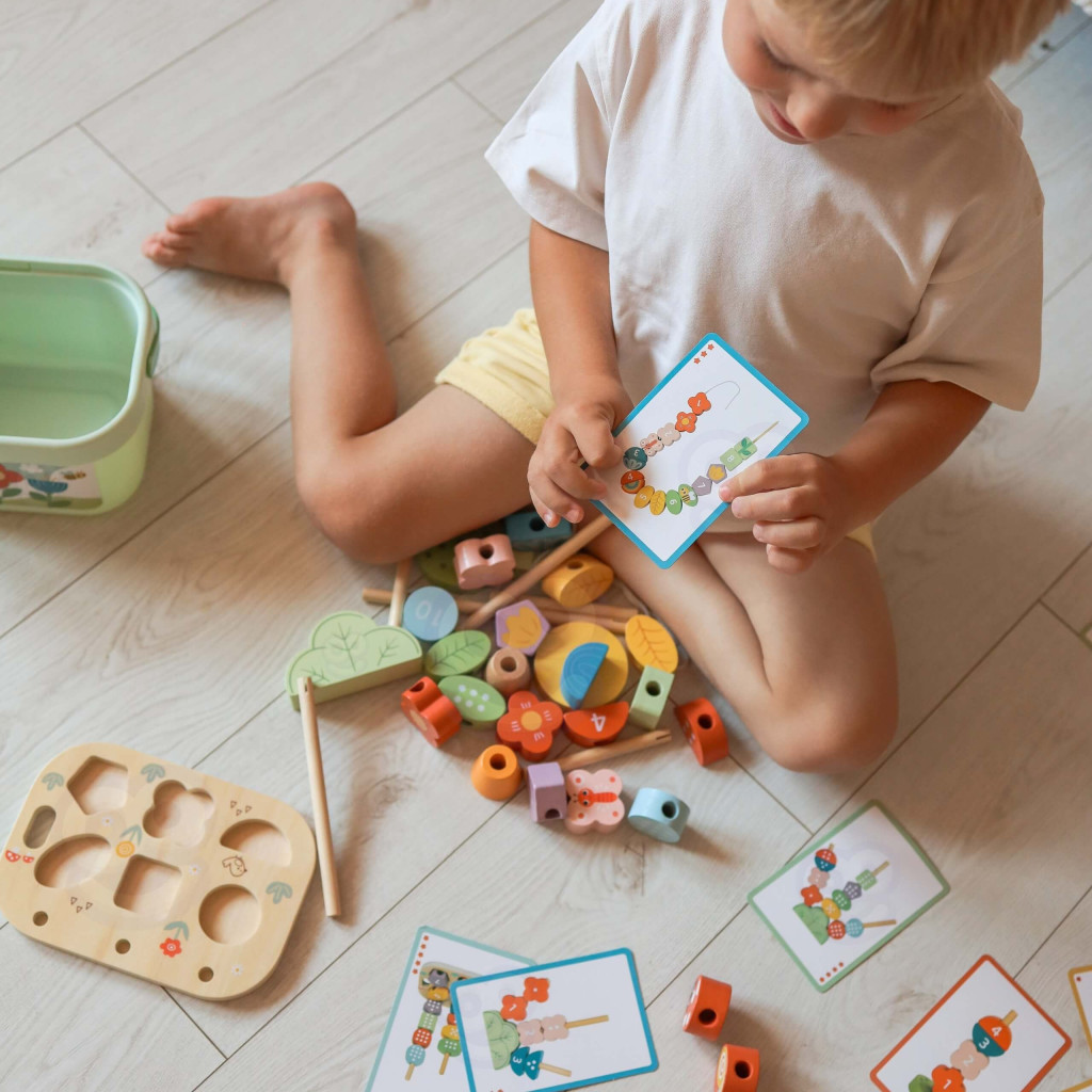 TOOKY TOY Varázskert 5 az 1-ben Montessori oktatódoboz