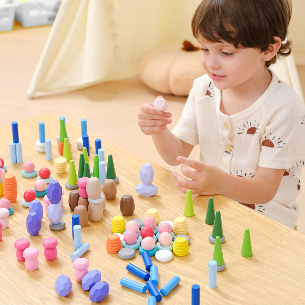 VIGA Montessori fa építőkocka-készlet, 141 részes