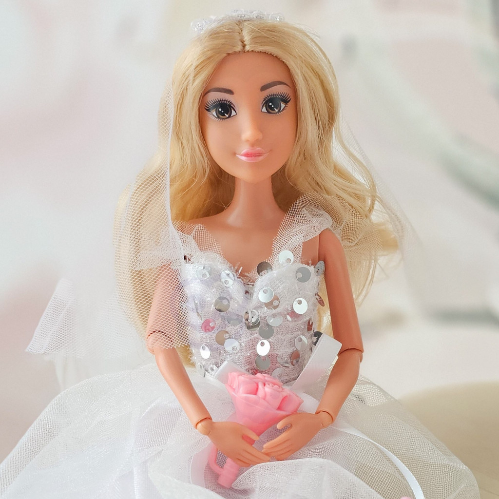WOOPIE ROYAL Lili menyasszonybaba tortával, 30 cm