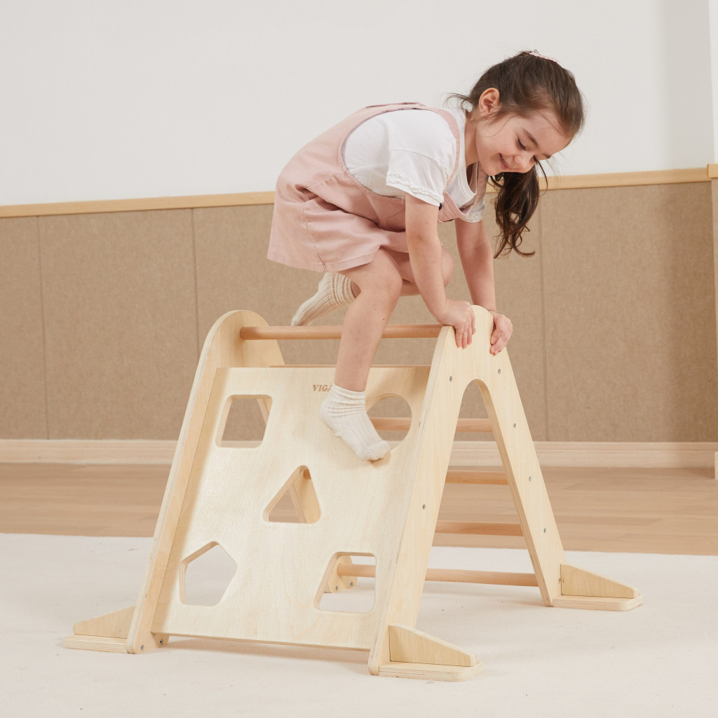 VIGA fa létra Pikler hegymászó háromszög Montessori