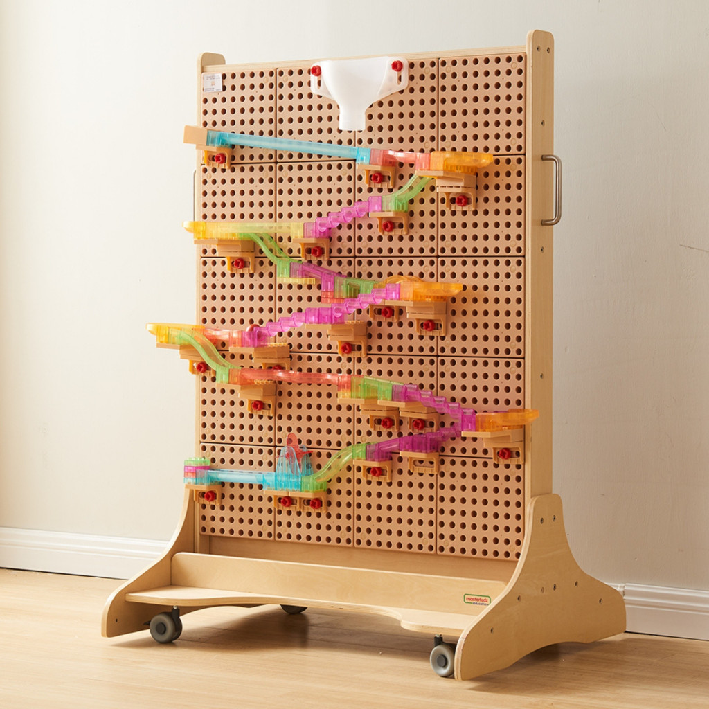 MASTERKIDZ szabadon álló STEM kreatív oktatótábla, 125 × 86 cm, kiegészítőkkel