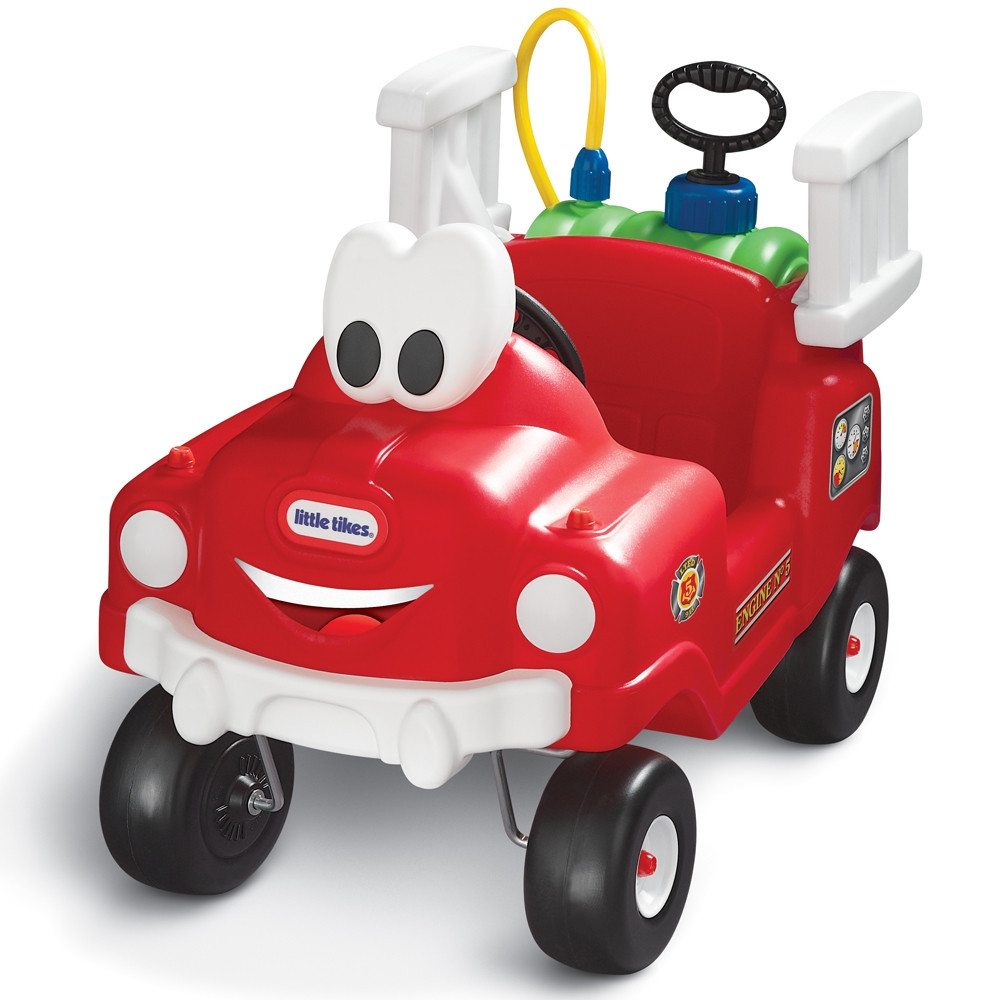 Little Tikes lábbal hajtható tűzoltóautó vízpumpával