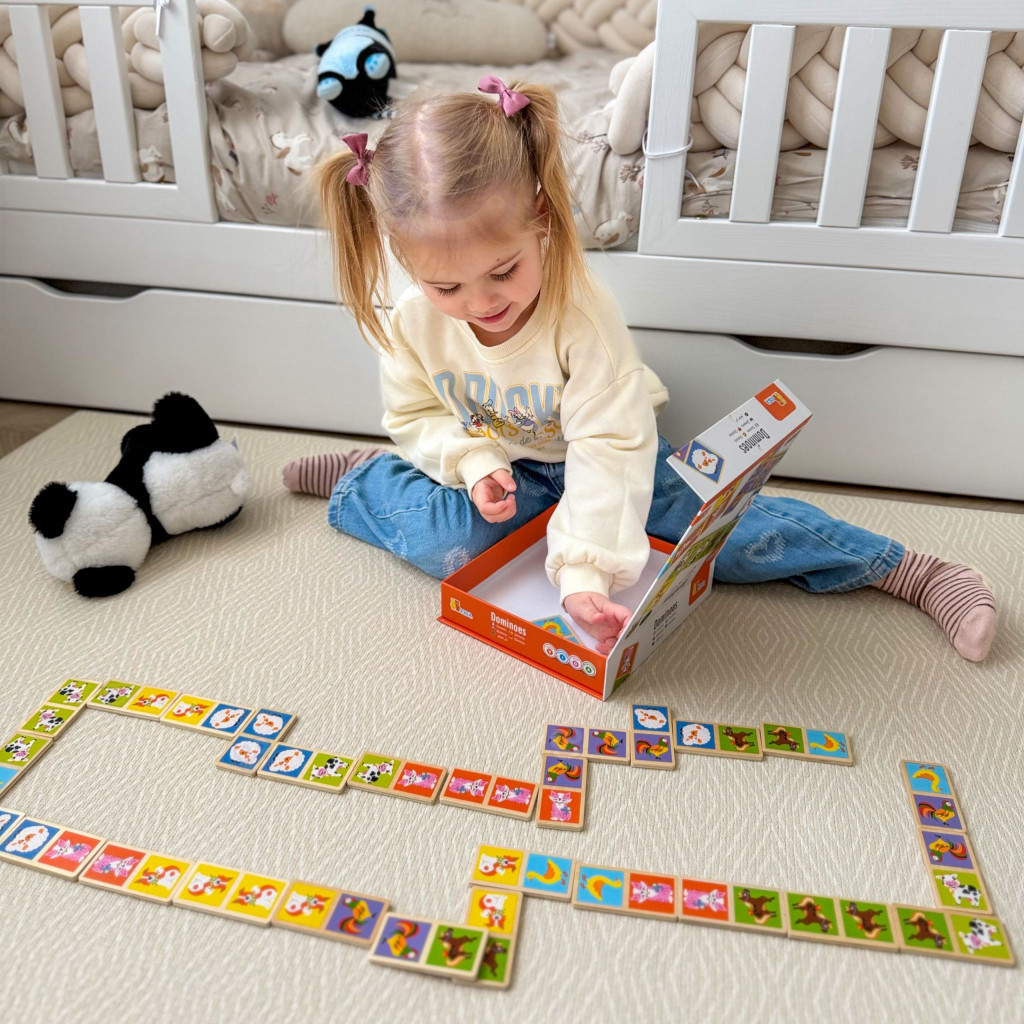 VIGA Montessori fa farmos dominójáték, 28 részes