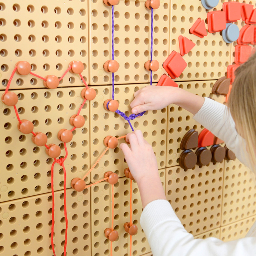 MASTERKIDZ pöcök- és zsinórkészlet STEM tudományos és kreatív táblához