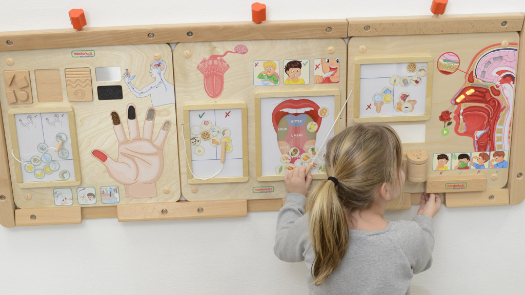 MASTERKIDZ Montessori szaglásérzékelő oktatótábla