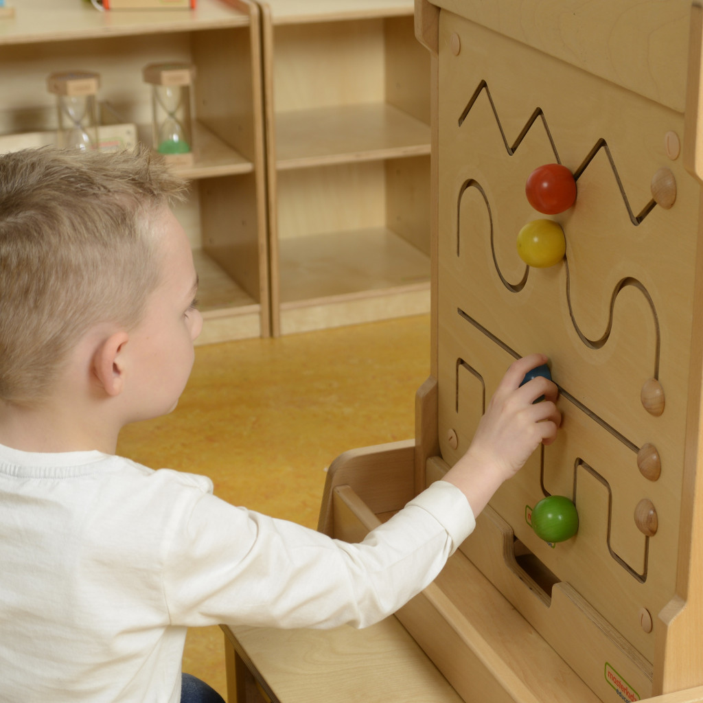 MASTERKIDZ Montessori finommotorikai csúszkás tábla